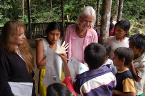 Edie and Vijali teaching in the Shaur School 